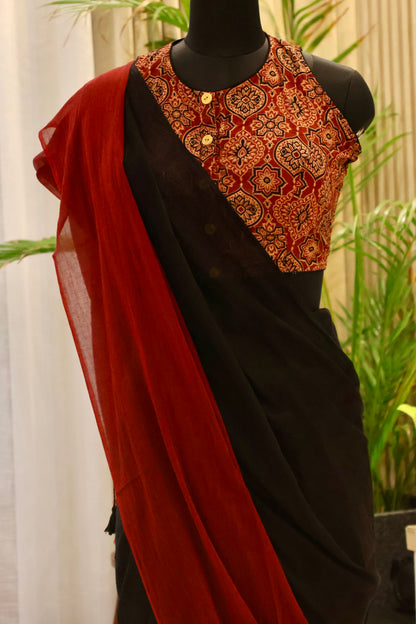 Rangrekha -  Mul Cotton Saree